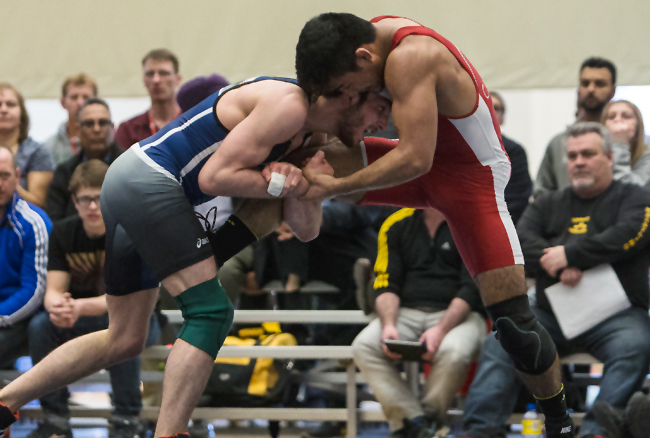 McGill men&rsquo;s hockey, Brock men&rsquo;s wrestling move up to No. 1 in CIS Top 10 rankings