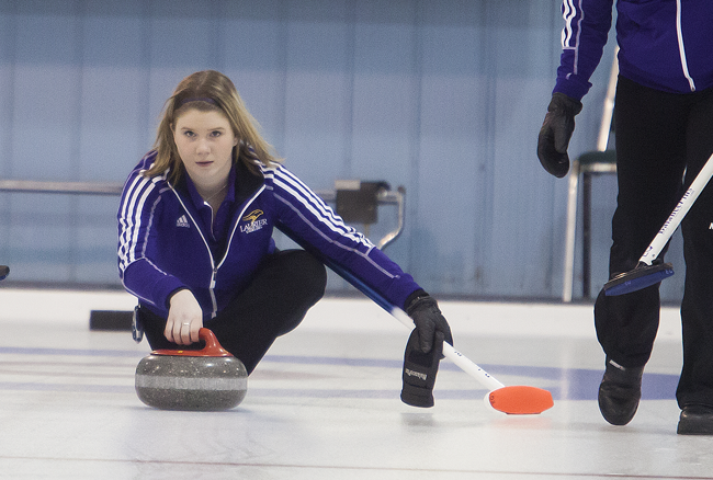 Varsity Blues men, Golden Hawks women looking to repeat as OUA Curling champions