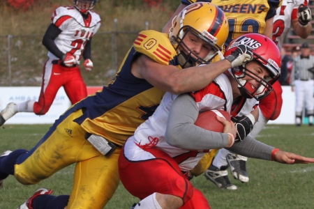 Football Player Profile: Sam Sabourin, Queenâ??s Gaels