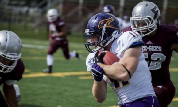 Gee-Gees lose hard-fought game to Laurier, 35-27