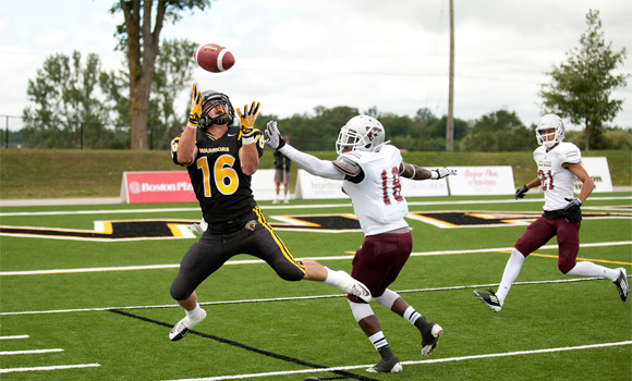Colbon leads Gee-Gees to victory over Warriors