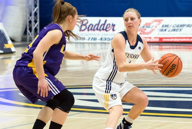 Lancers defeats Hawks 82-76 to advance to quarter-finals against Carleton