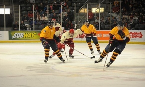 MEN'S HOCKEY ROUNDUP: Paladins claim the Carr-Harris Cup with a 2-1 win over Queen's