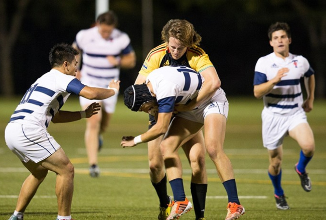 Gryphons remain undefeated with 69-0 win over Varsity Blues