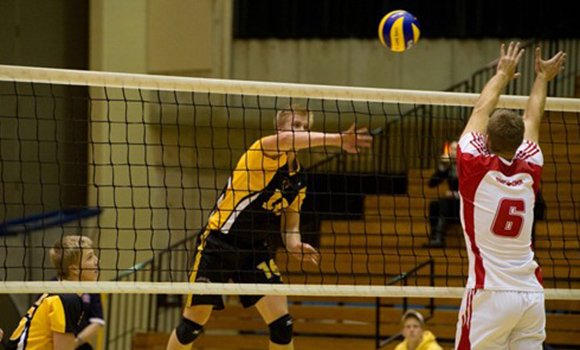 M-VOLLEYBALL ROUNDUP: Waterloo downs defending OUA champion Queen's