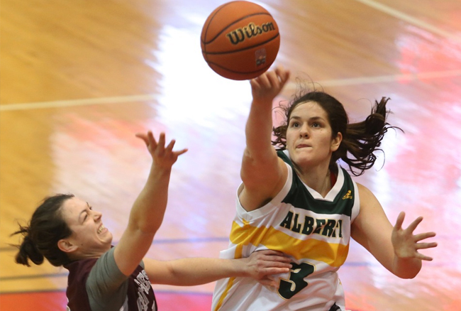 Gee-Gees eliminated from CIS Women's Basketball Championship by Pandas