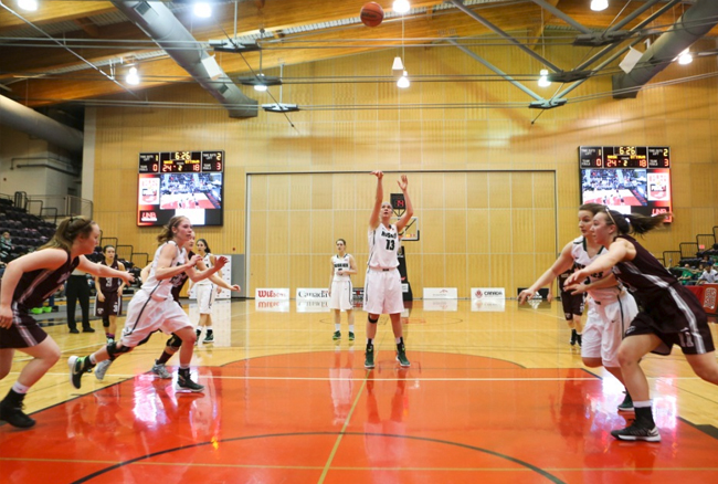 Gee-Gees fall short in upset bid of Huskies at ArcelorMittal Dofasco CIS Women&rsquo;s Basketball Championship
