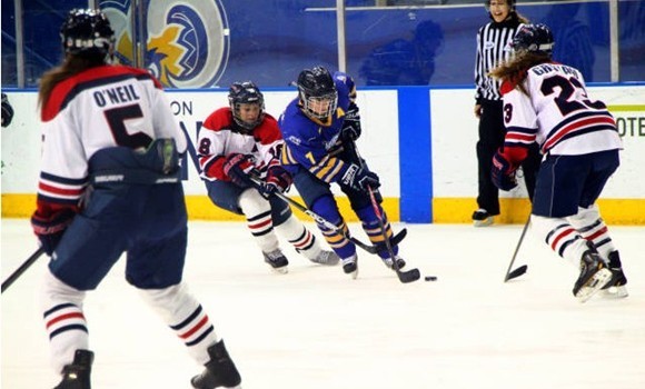 WOMEN'S HOCKEY ROUNDUP: Badgers win sixth straight, besting Ryerson 3-2