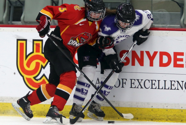 Dinos defeat defending CIS Champion Mustangs at CIS women&rsquo;s hockey championship