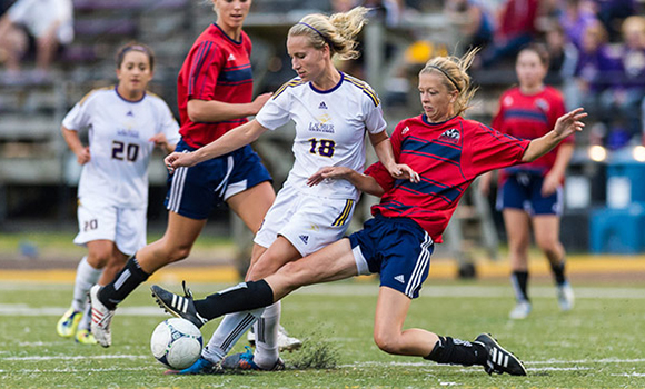 W-Soccer Roundup: Laurier's Emily Brown takes CIS scoring lead, UOIT clinches first home playoff game