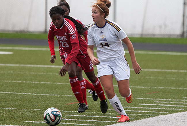 Murchie scores winner as Laurier edges Guelph 2-1